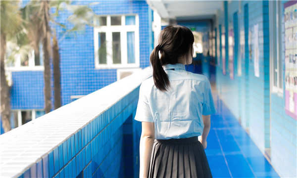 铁东如何找到一个可以帮助我生孩子的女人？