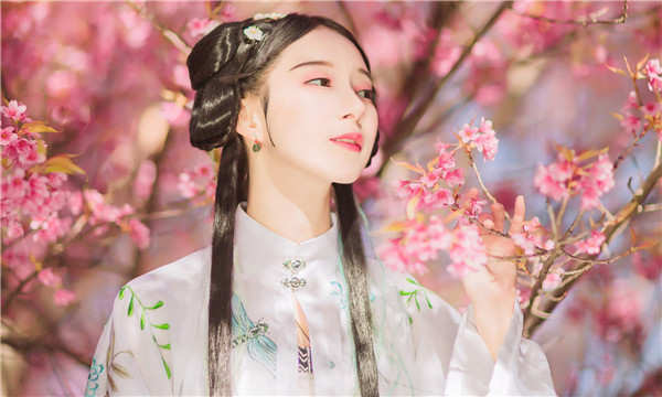 铁东供卵试管婴儿：助您实现家庭梦想的科学方案
